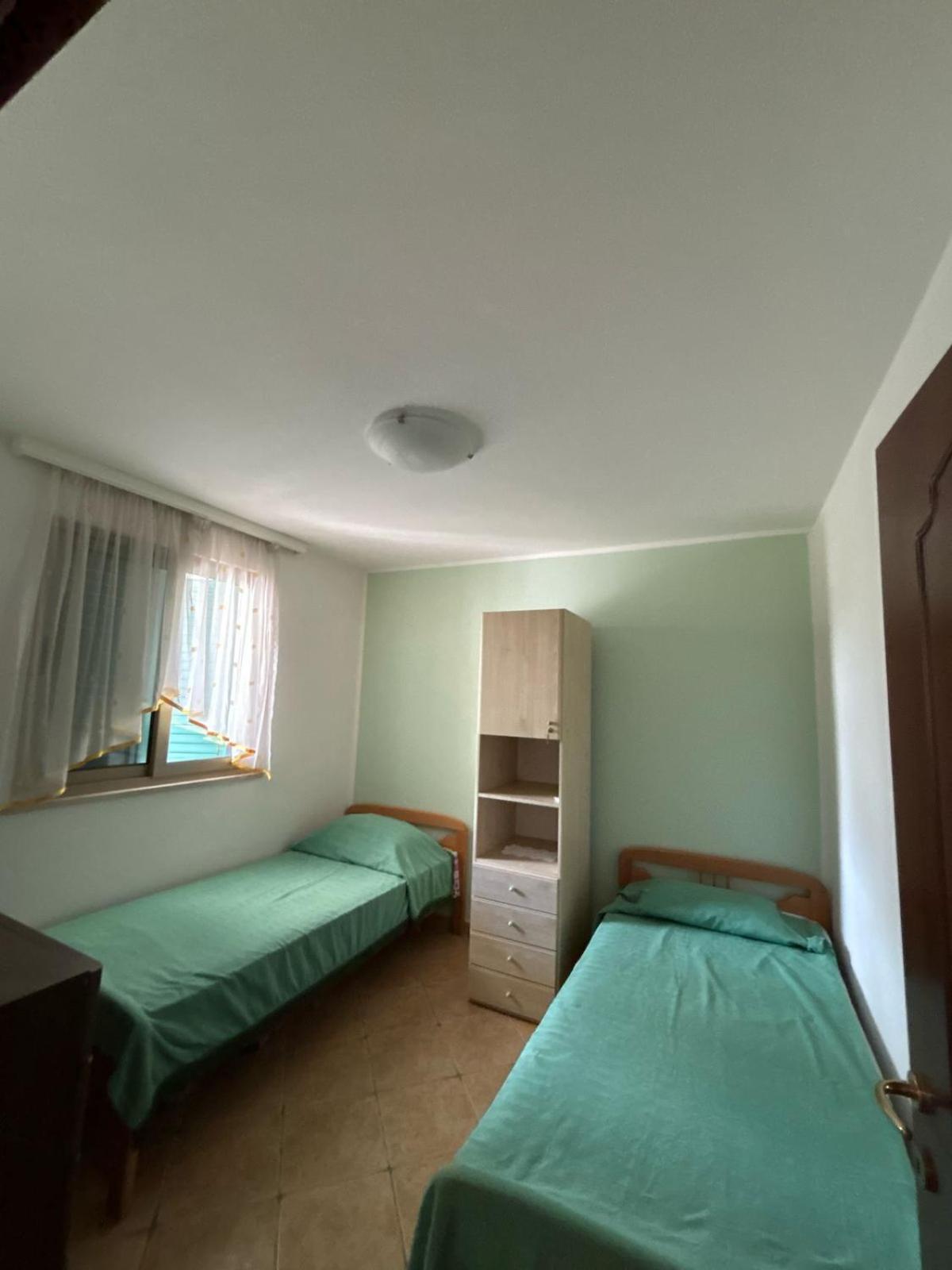 Holiday Home Zenit Улцинь Экстерьер фото