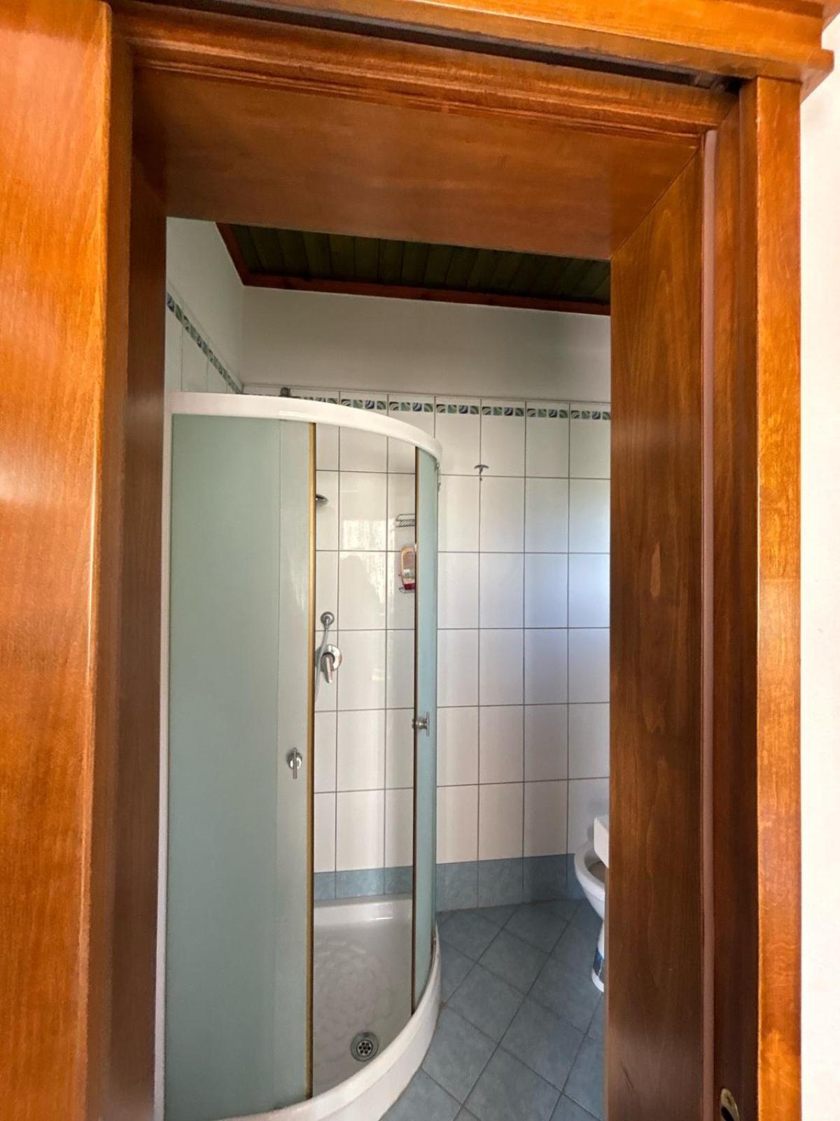 Holiday Home Zenit Улцинь Экстерьер фото