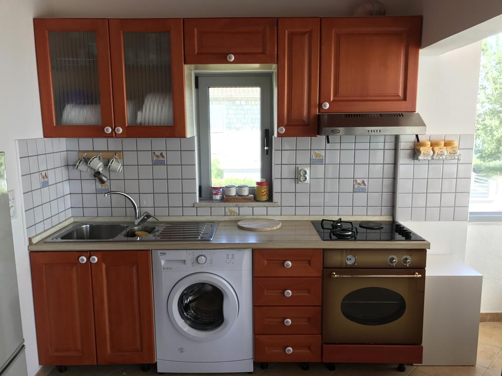 Holiday Home Zenit Улцинь Экстерьер фото
