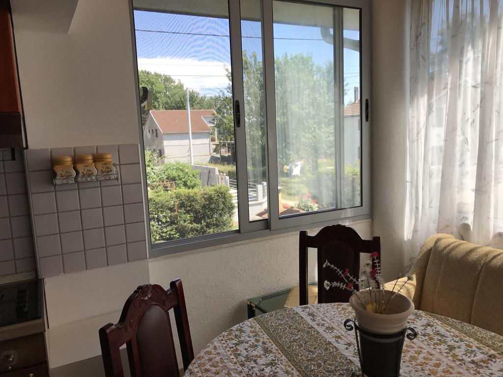 Holiday Home Zenit Улцинь Экстерьер фото